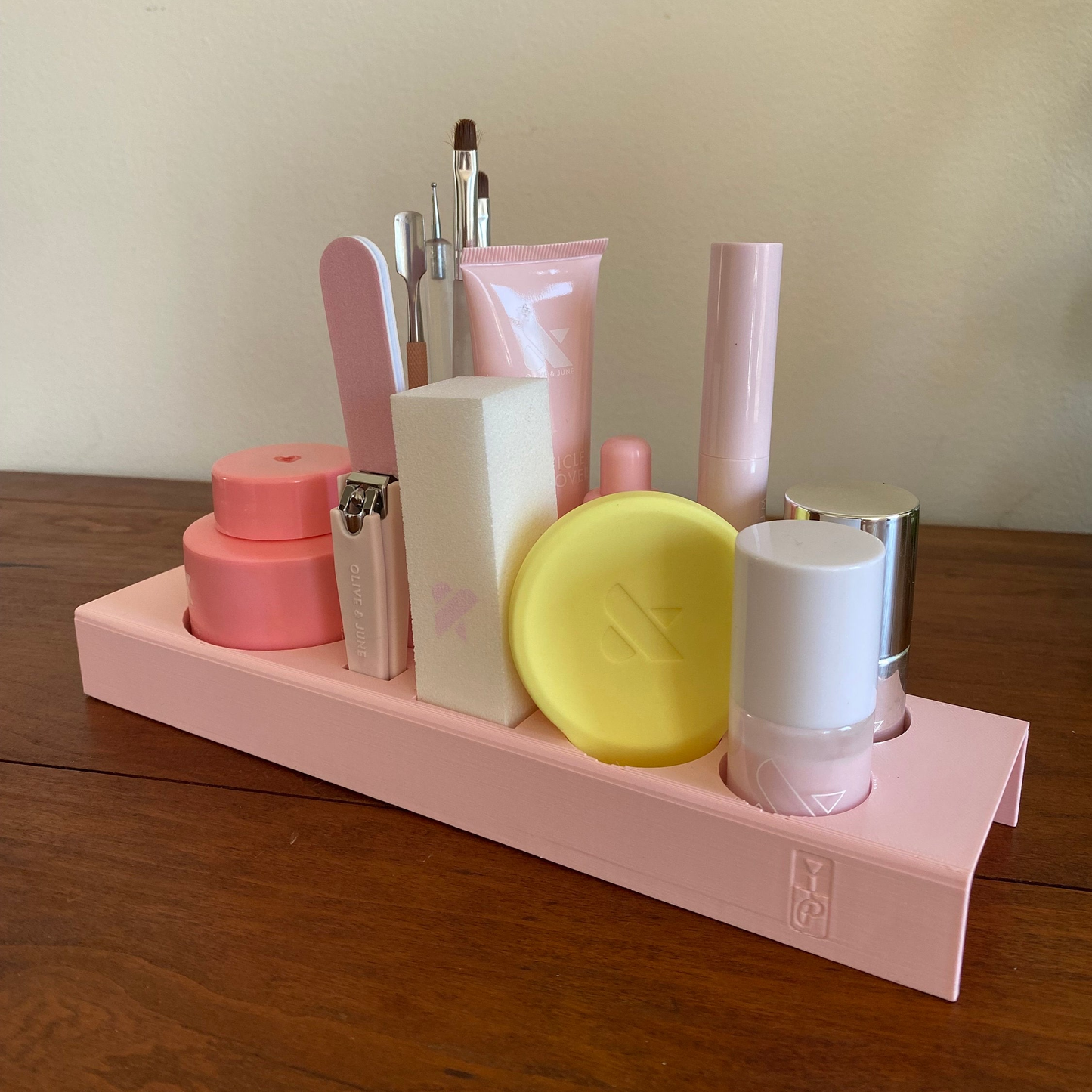 Mani Minimalist Organizer