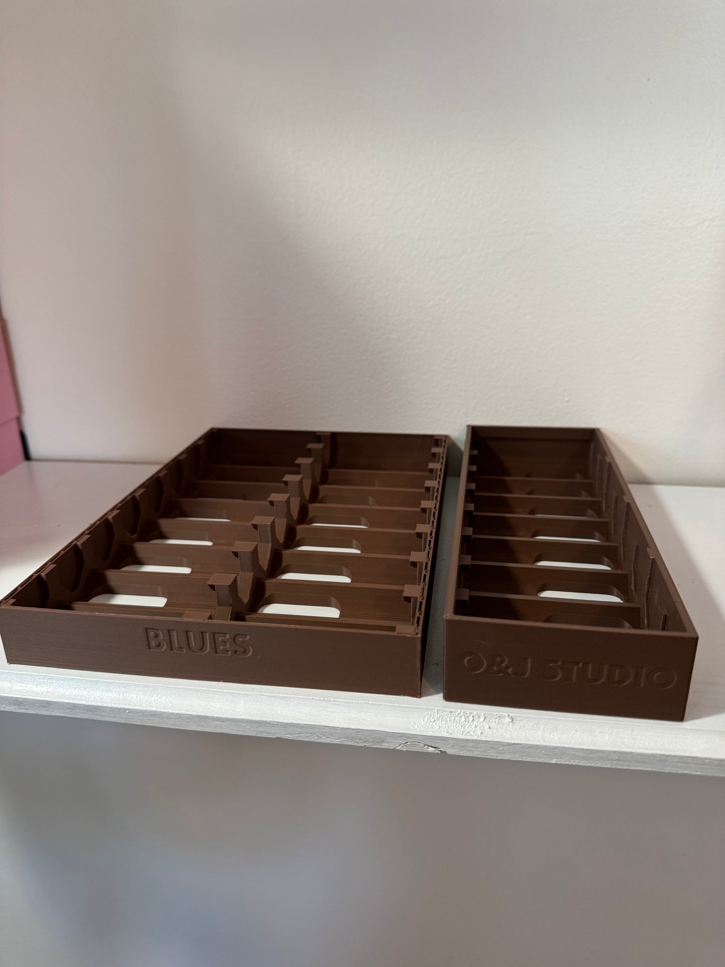 Brown Polish Trays (016)