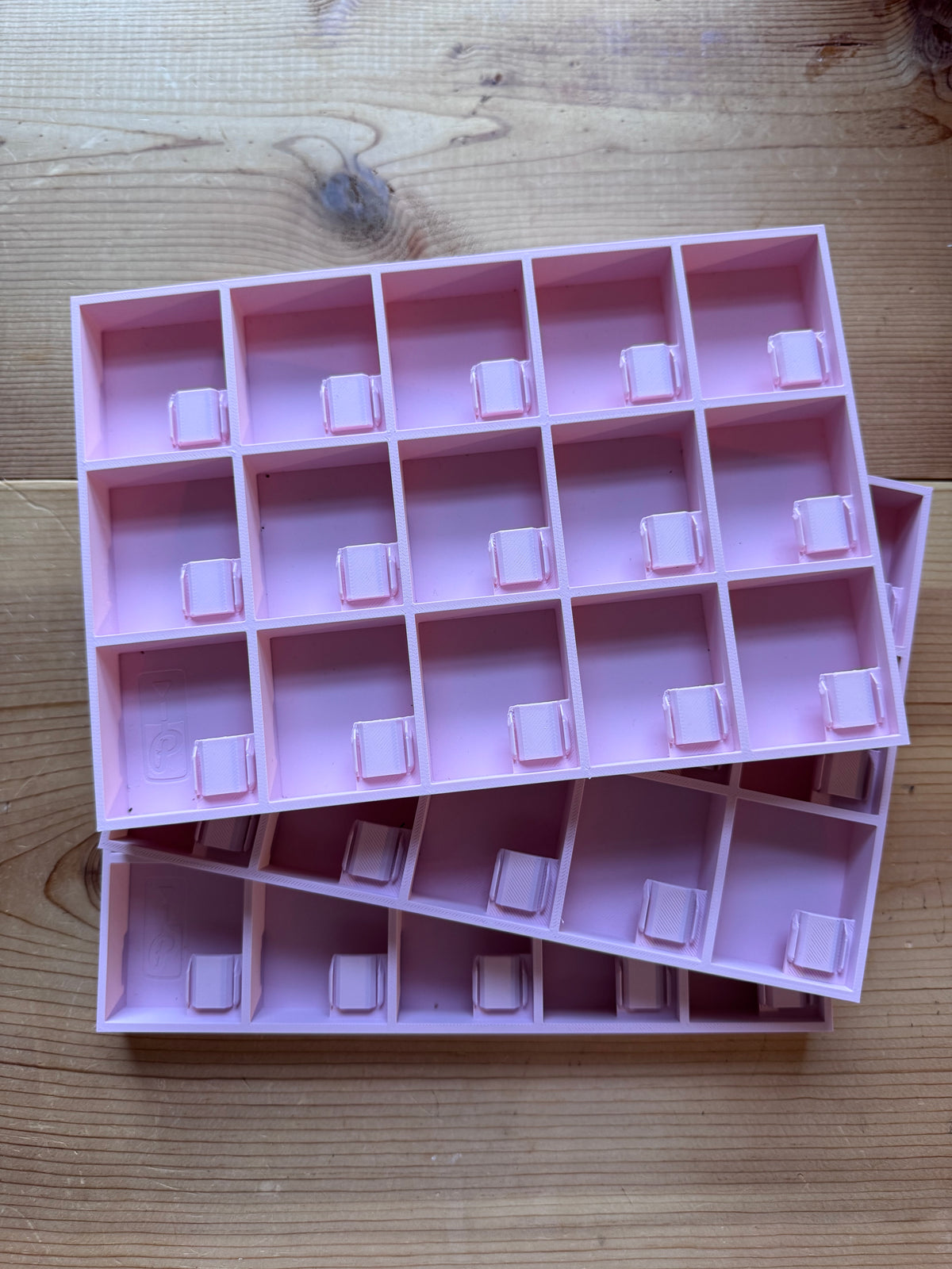 Press-on Trays (033)