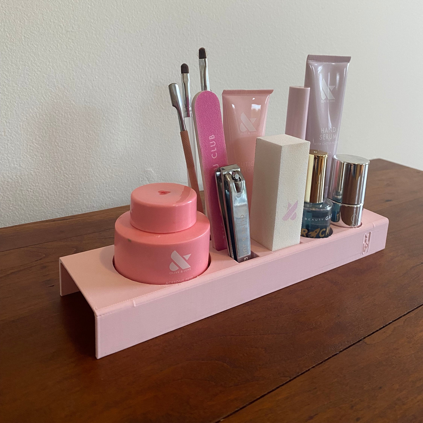 Mani Minimalist Organizer